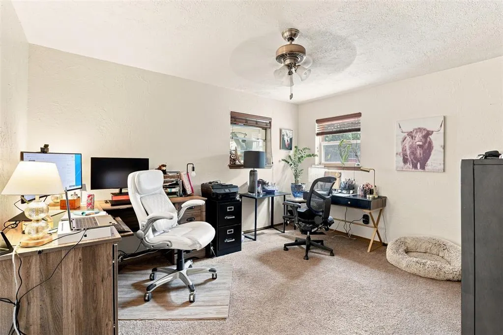 Photo 32 — 900 John F Kroutil Drive, Yukon, OK 73099