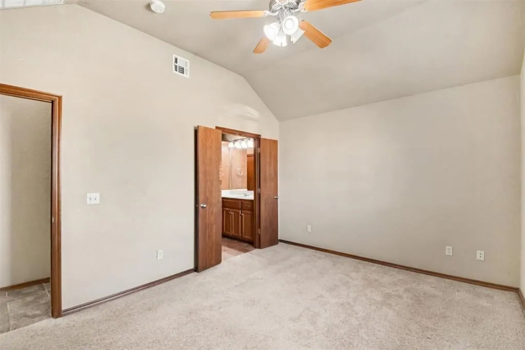 Photo 21 — 986 Olde Town Drive, Piedmont, OK 73078