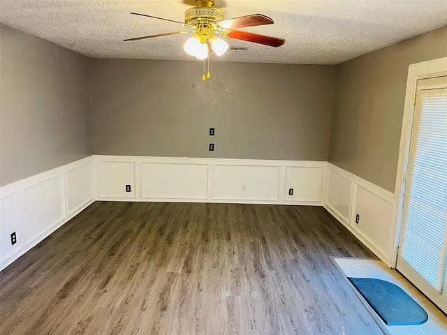 Photo 4 — 1329 NW 105th Terrace, Oklahoma City, OK 73114
