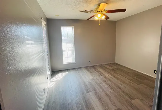Photo 8 — 1329 NW 105th Terrace, Oklahoma City, OK 73114
