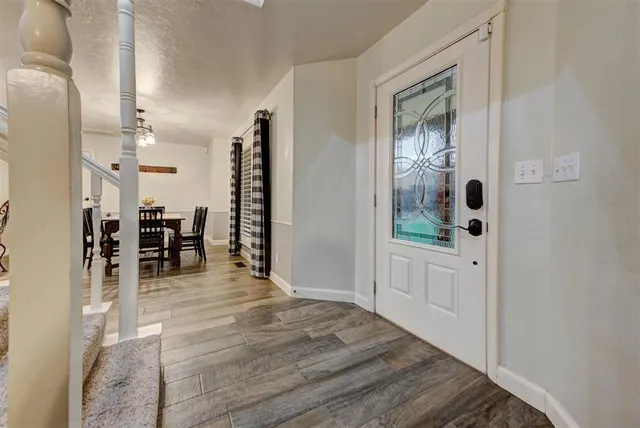 Photo 5 — 319 E Cedar Drive, Tuttle, OK 73089