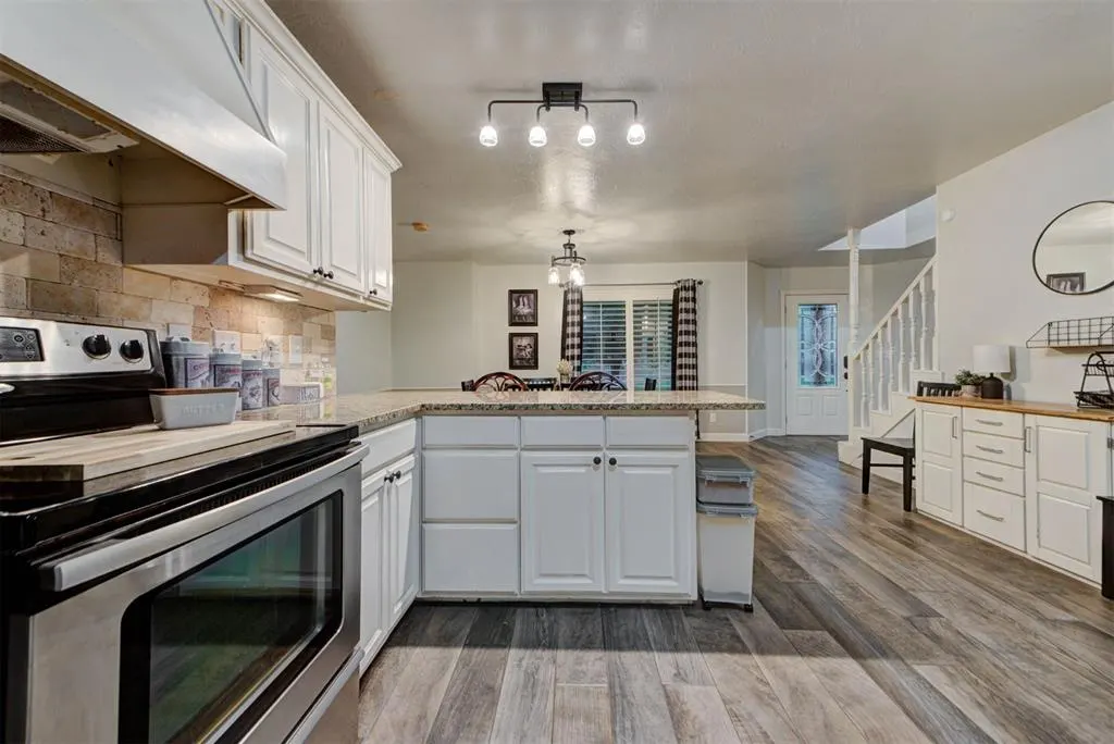 Photo 12 — 319 E Cedar Drive, Tuttle, OK 73089