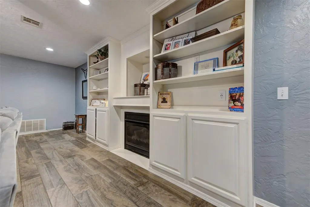 Photo 21 — 319 E Cedar Drive, Tuttle, OK 73089