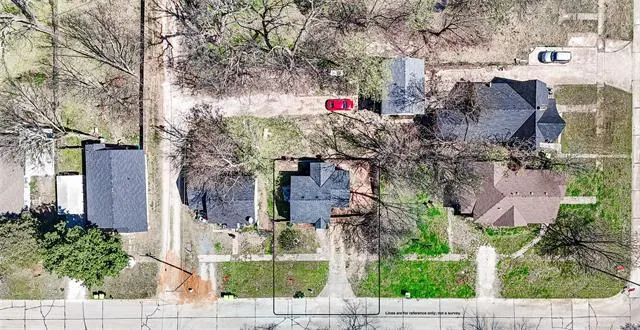 Photo 2 — 512 N Francis Street, Ada, OK 74820