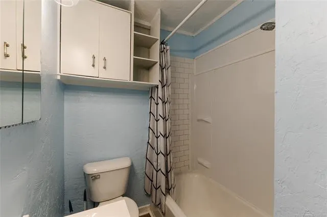 Photo 7 — 512 N Francis Street, Ada, OK 74820