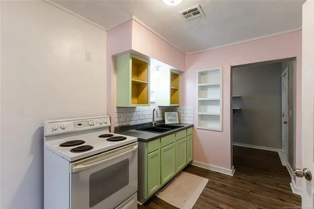 Photo 13 — 512 N Francis Street, Ada, OK 74820