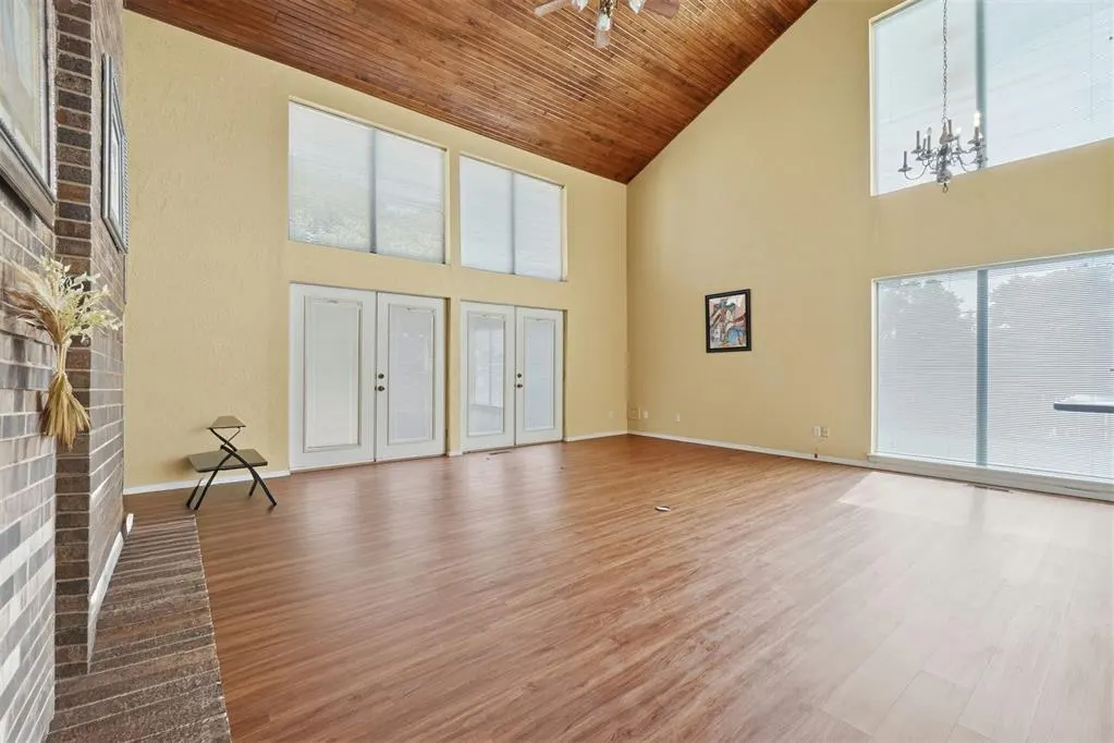 Photo 6 — 1011 Mockingbird Lane, Clinton, OK 73601