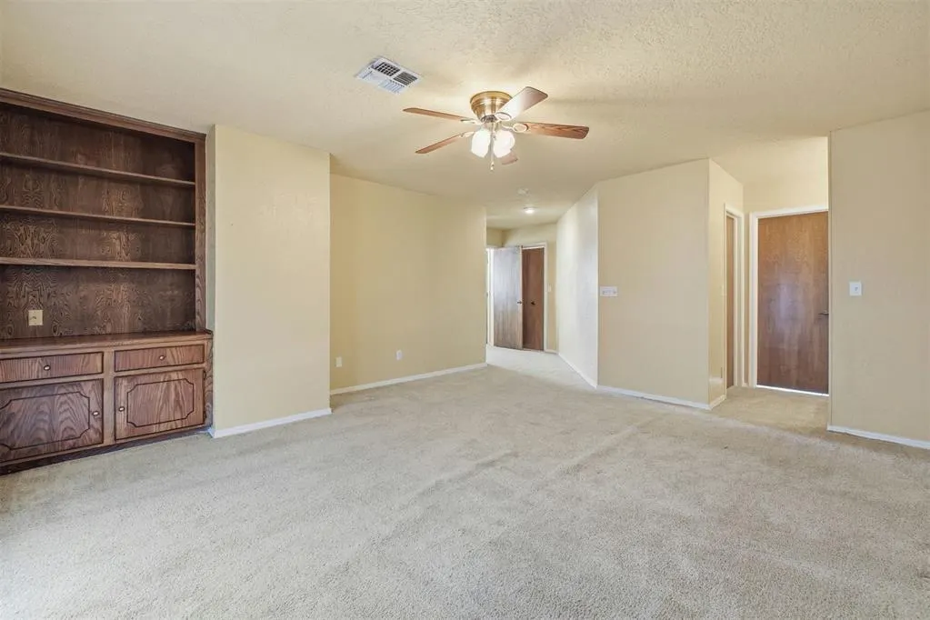Photo 27 — 1011 Mockingbird Lane, Clinton, OK 73601