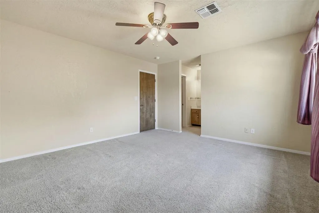 Photo 34 — 1011 Mockingbird Lane, Clinton, OK 73601