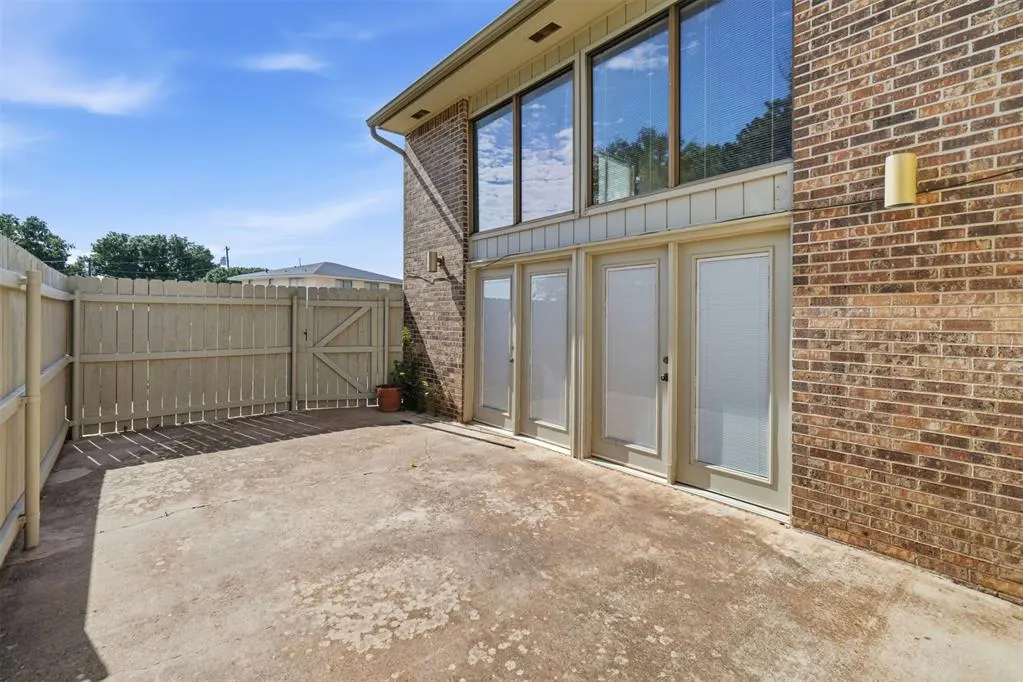 Photo 40 — 1011 Mockingbird Lane, Clinton, OK 73601