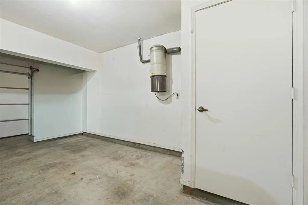 Photo 42 — 1011 Mockingbird Lane, Clinton, OK 73601