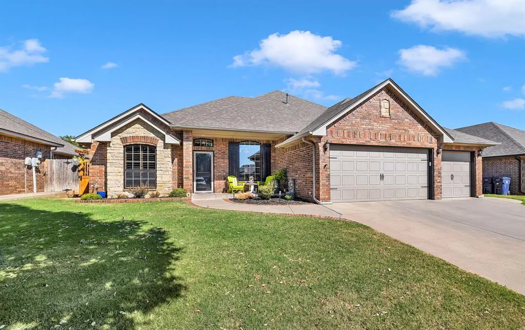 Front exterior — 8609 NW 112th Street, Oklahoma City, OK 73162