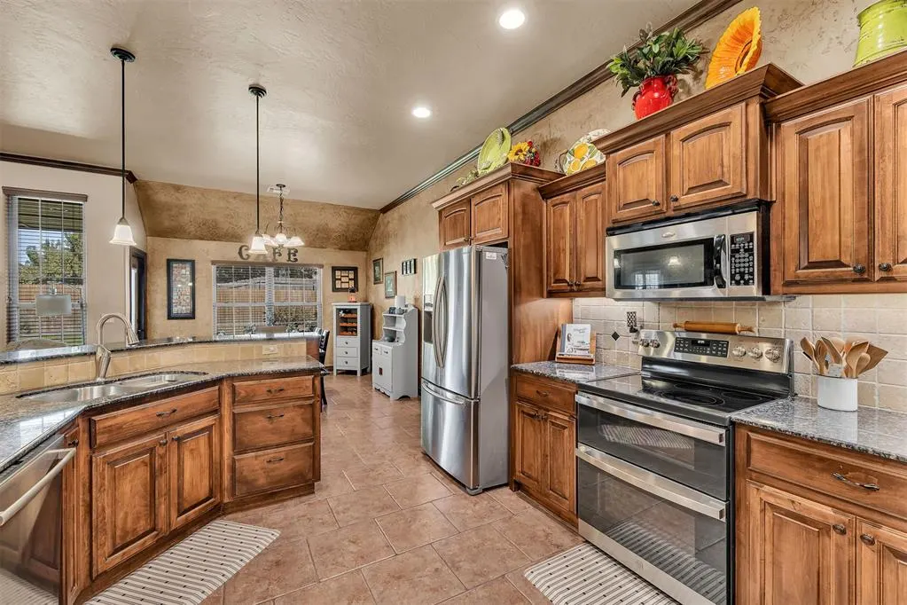 Photo 17 — 8609 NW 112th Street, Oklahoma City, OK 73162
