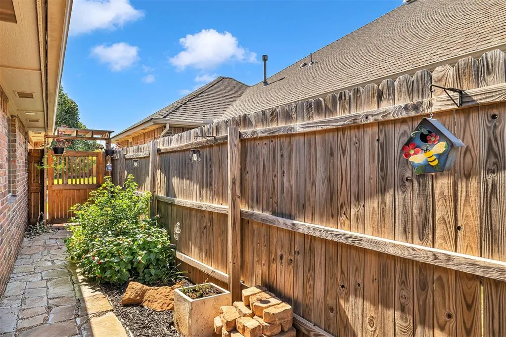 Photo 33 — 8609 NW 112th Street, Oklahoma City, OK 73162