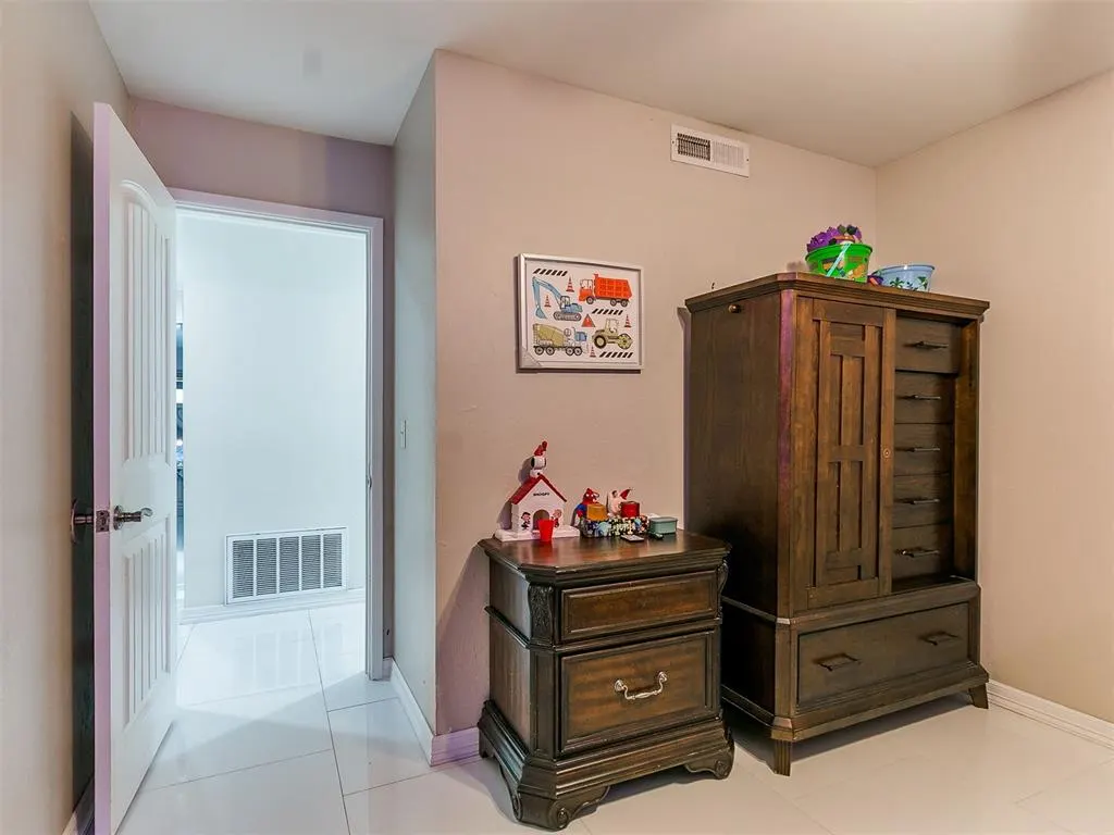 Photo 29 — 2243 NW 55th Street, Oklahoma City, OK 73112