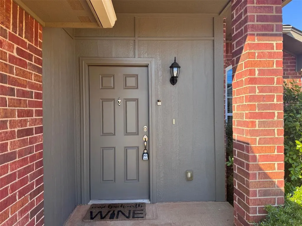 Photo 3 — 12701 Edison Drive, Oklahoma City, OK 73120