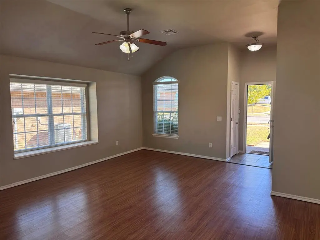 Photo 6 — 12701 Edison Drive, Oklahoma City, OK 73120
