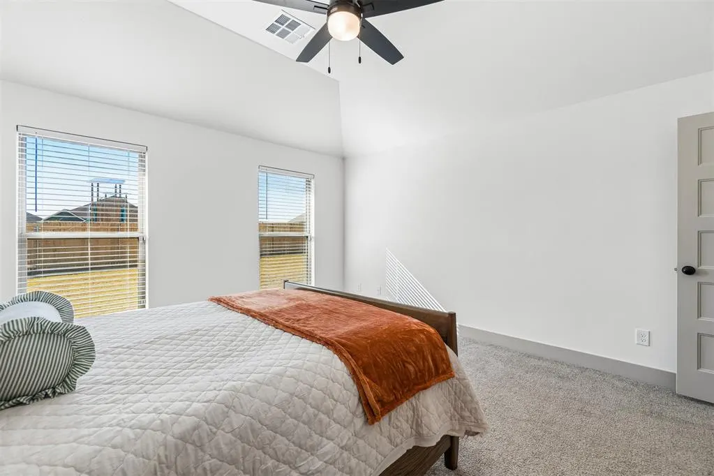Photo 27 — 11912 NW 120th Street, Yukon, OK 73099