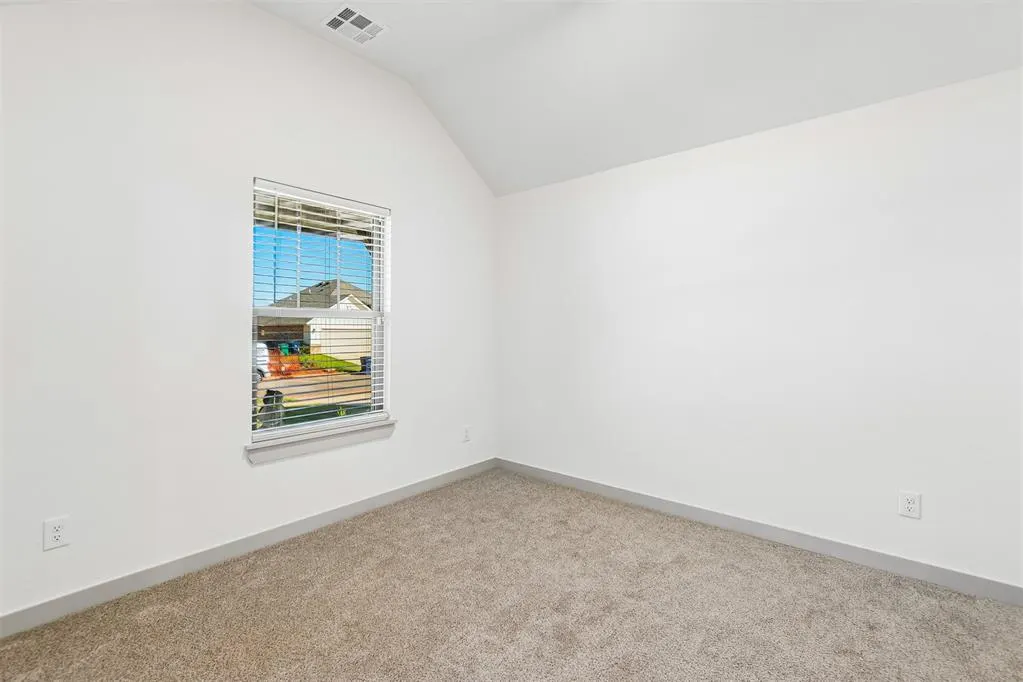 Photo 33 — 11912 NW 120th Street, Yukon, OK 73099