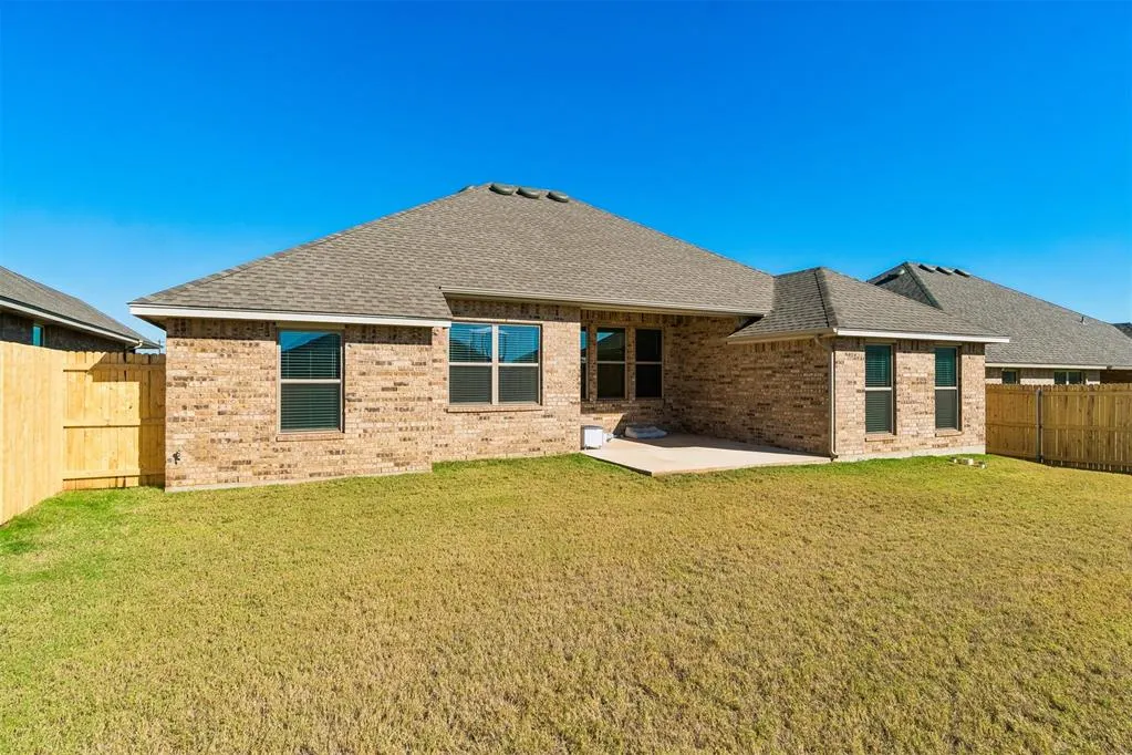 Photo 48 — 11912 NW 120th Street, Yukon, OK 73099