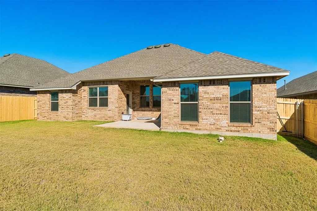 Photo 49 — 11912 NW 120th Street, Yukon, OK 73099