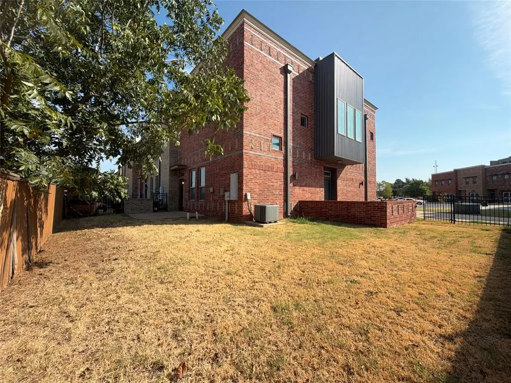 Photo 26 — 549 S Fretz Avenue, Edmond, OK 73003