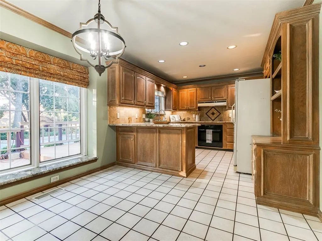 Photo 13 — 1713 Eagle Drive, Edmond, OK 73034