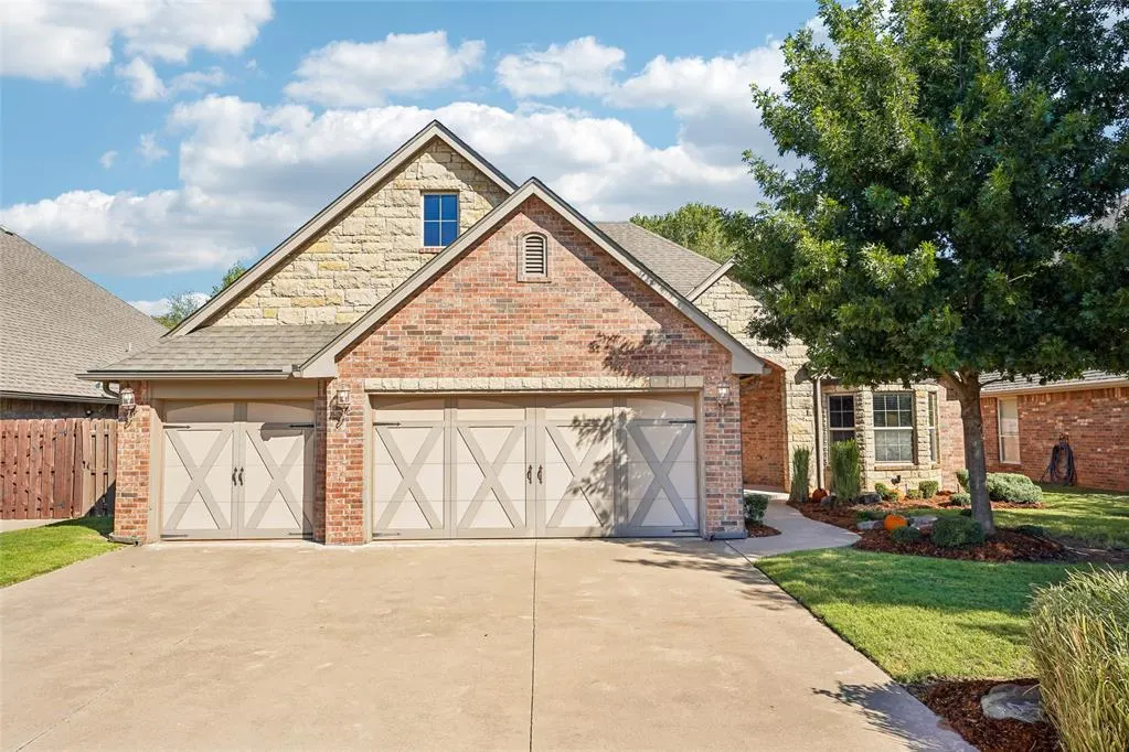 Front exterior — 3917 Lakeshire Ridge Court, Edmond, OK 73034
