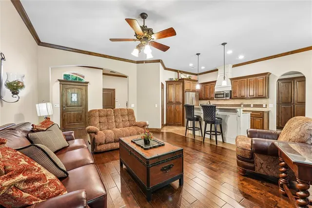 Photo 8 — 3917 Lakeshire Ridge Court, Edmond, OK 73034