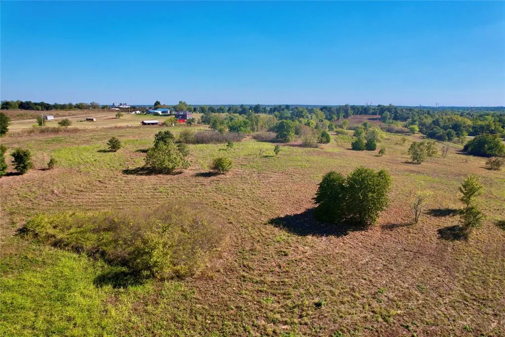 Photo 13 — 0005 NE 50th Street, Harrah, OK 73045