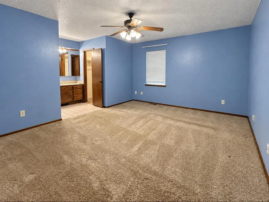 Photo 20 — 816 N Stout Circle, Moore, OK 73170