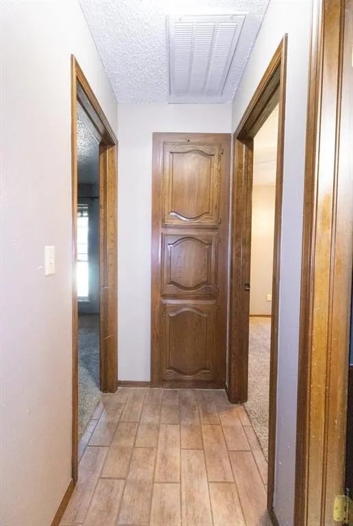 Photo 26 — 816 N Stout Circle, Moore, OK 73170