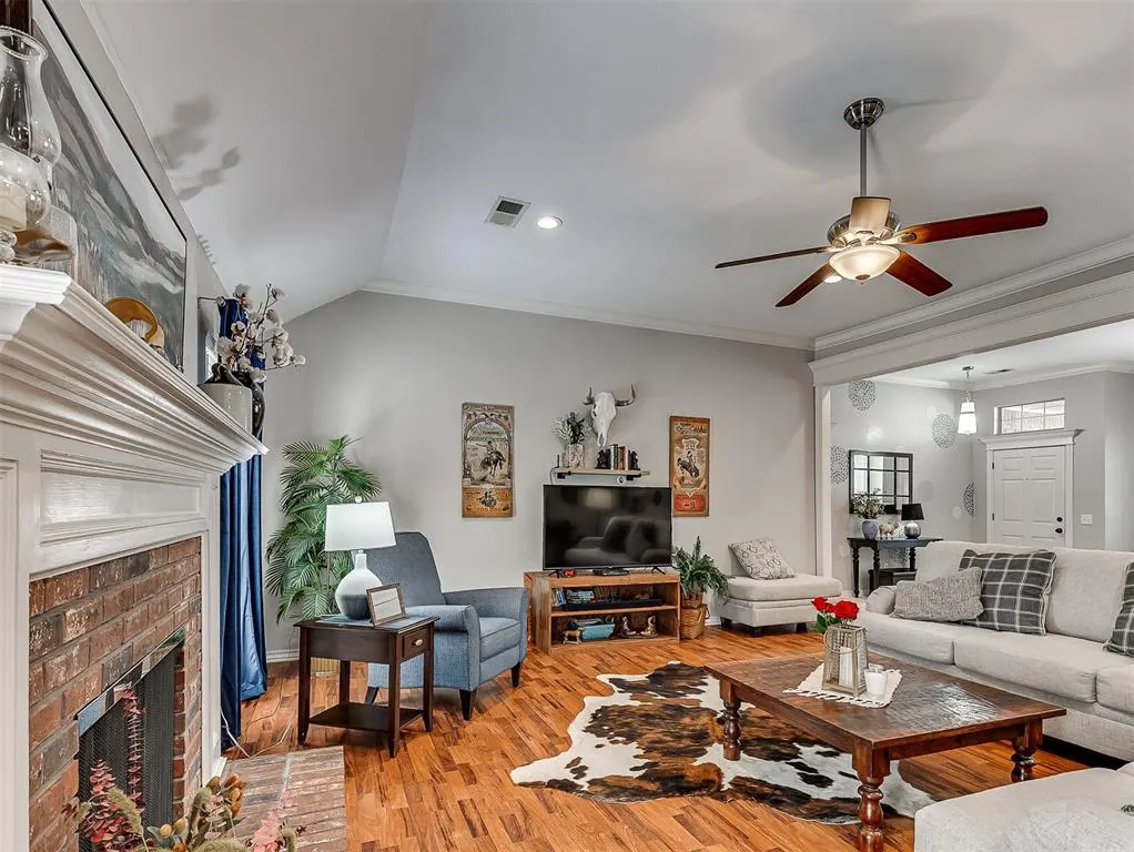 Photo 10 — 4108 Eaton Place, Edmond, OK 73034