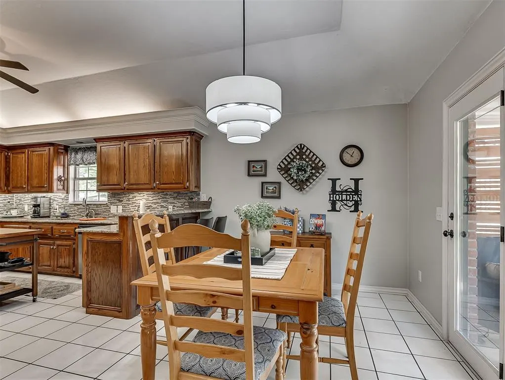 Photo 15 — 4108 Eaton Place, Edmond, OK 73034