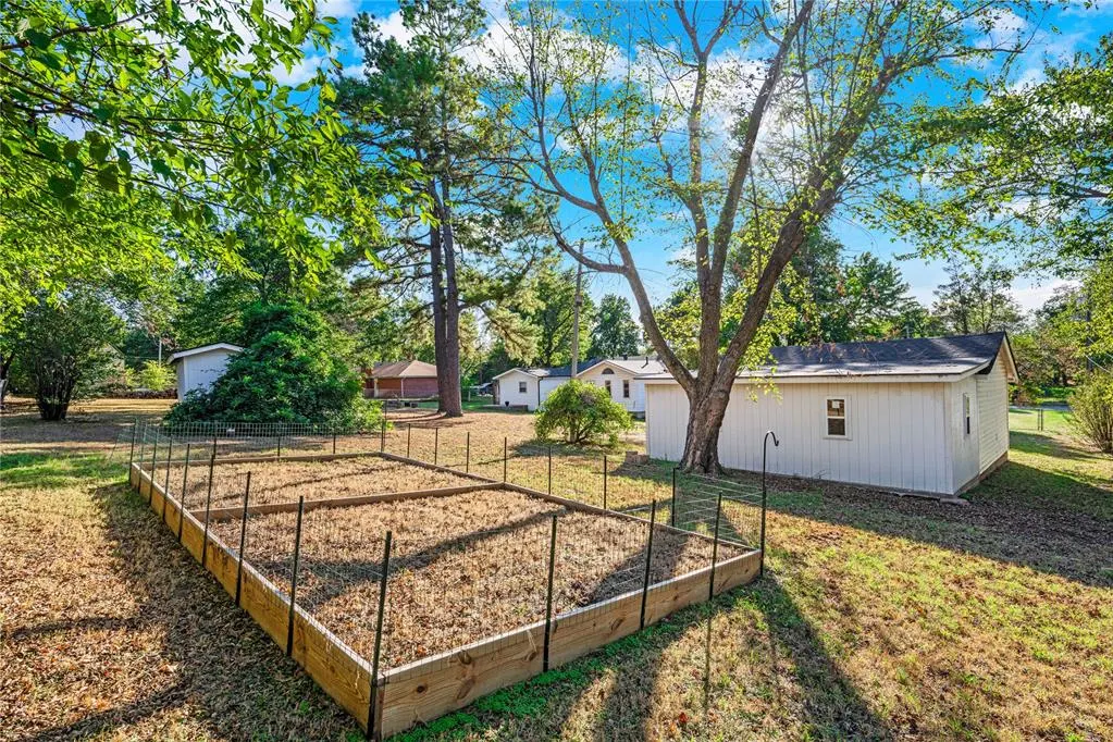 Photo 34 — 208 S Glendale Road, Midwest City, OK 73130