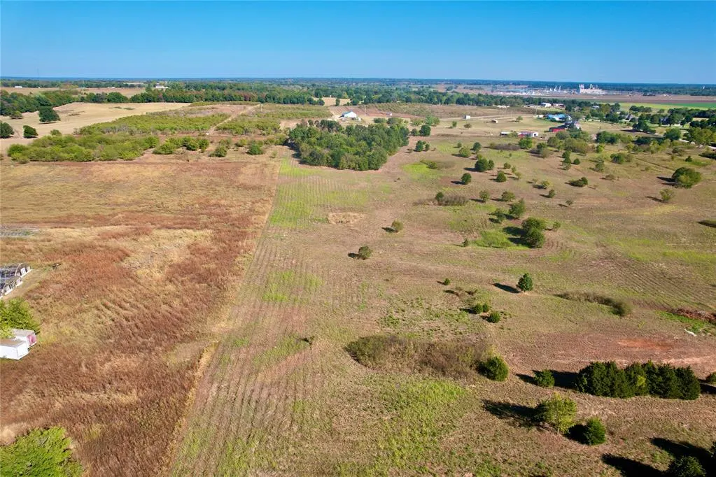 Photo 5 — 0004 N Peebly Road, Harrah, OK 73045