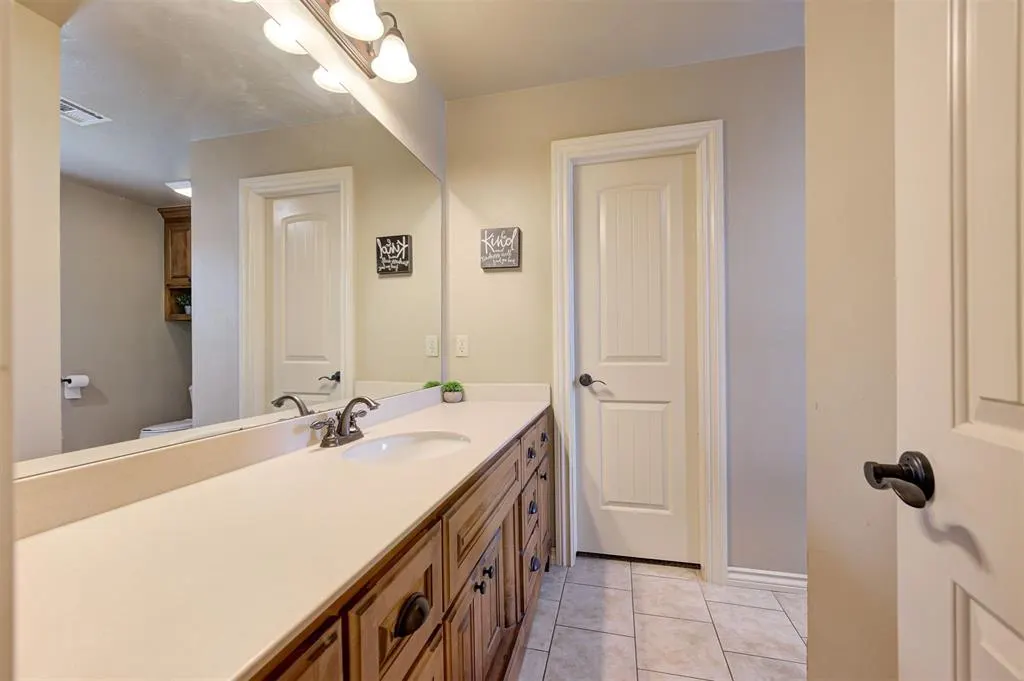 Photo 33 — 1956 Ella Court, Edmond, OK 73034