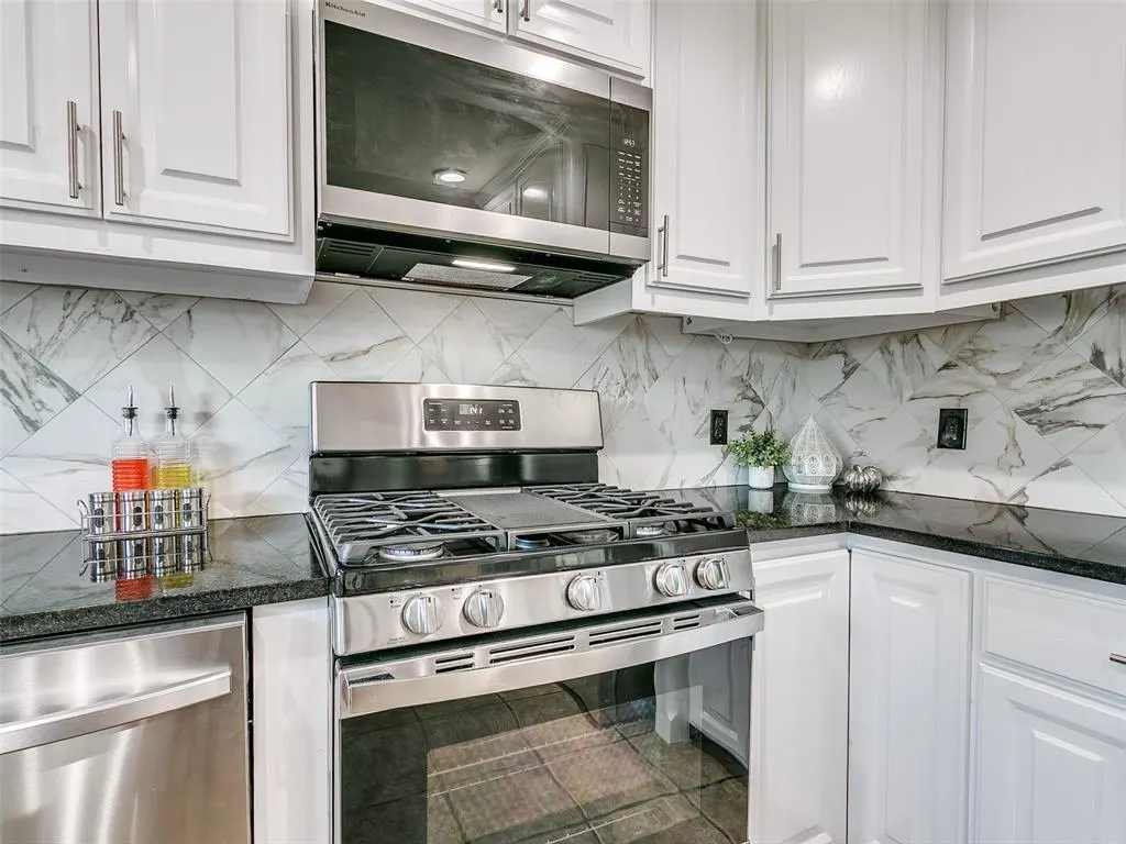 Photo 32 — 5912 NW 83rd Street, Oklahoma City, OK 73132
