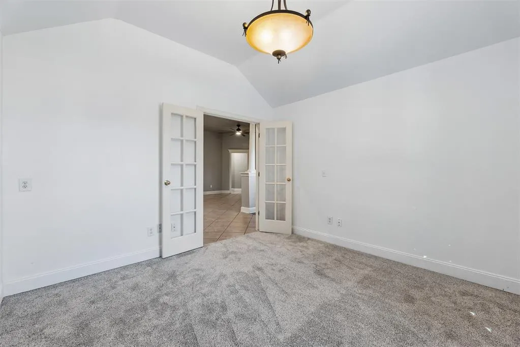 Photo 10 — 2101 Del Simmons Drive, Edmond, OK 73003