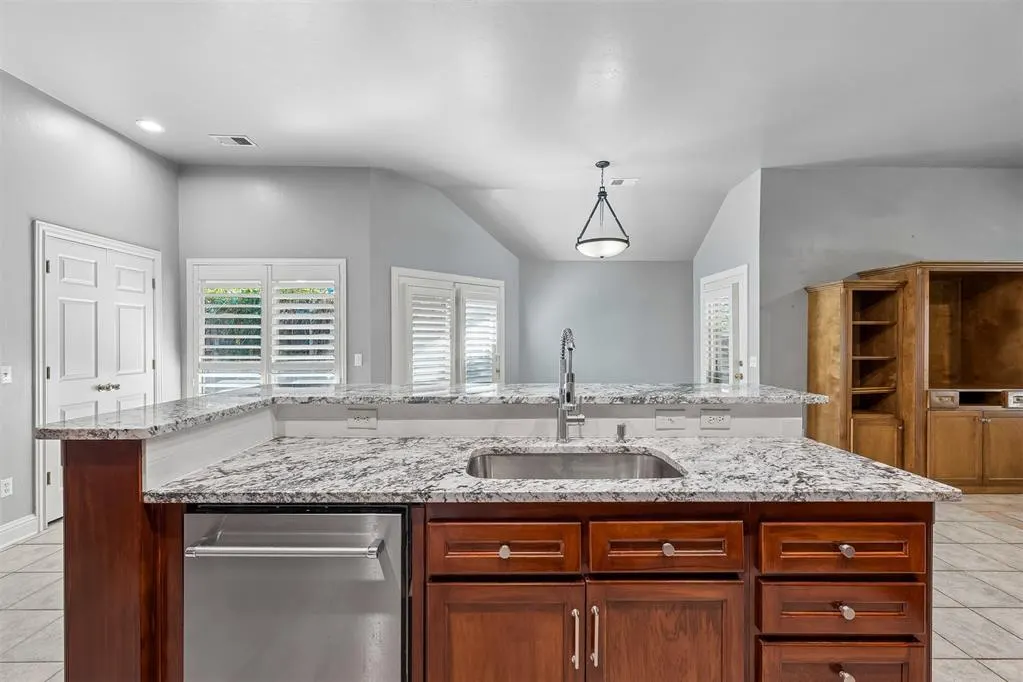 Photo 21 — 2101 Del Simmons Drive, Edmond, OK 73003