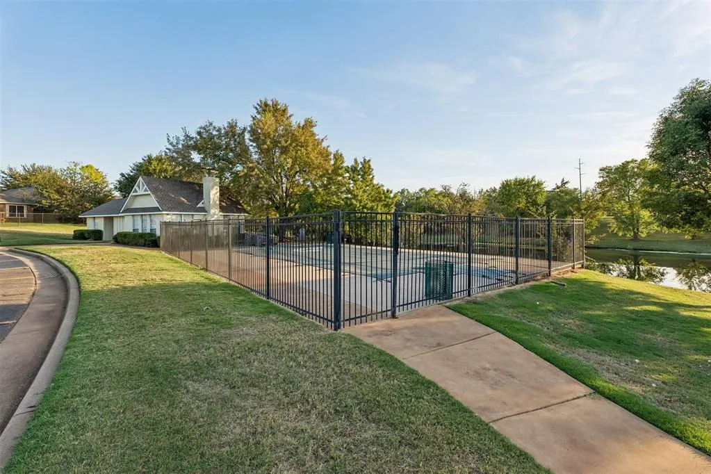 Photo 45 — 2101 Del Simmons Drive, Edmond, OK 73003