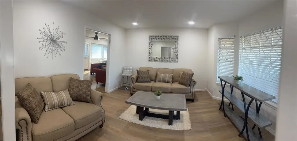 Photo 3 — 400 Wildewood Terrace, Oklahoma City, OK 73105