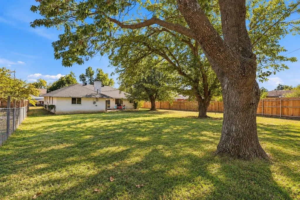 Photo 17 — 4733 NW 62nd Terrace, Oklahoma City, OK 73122