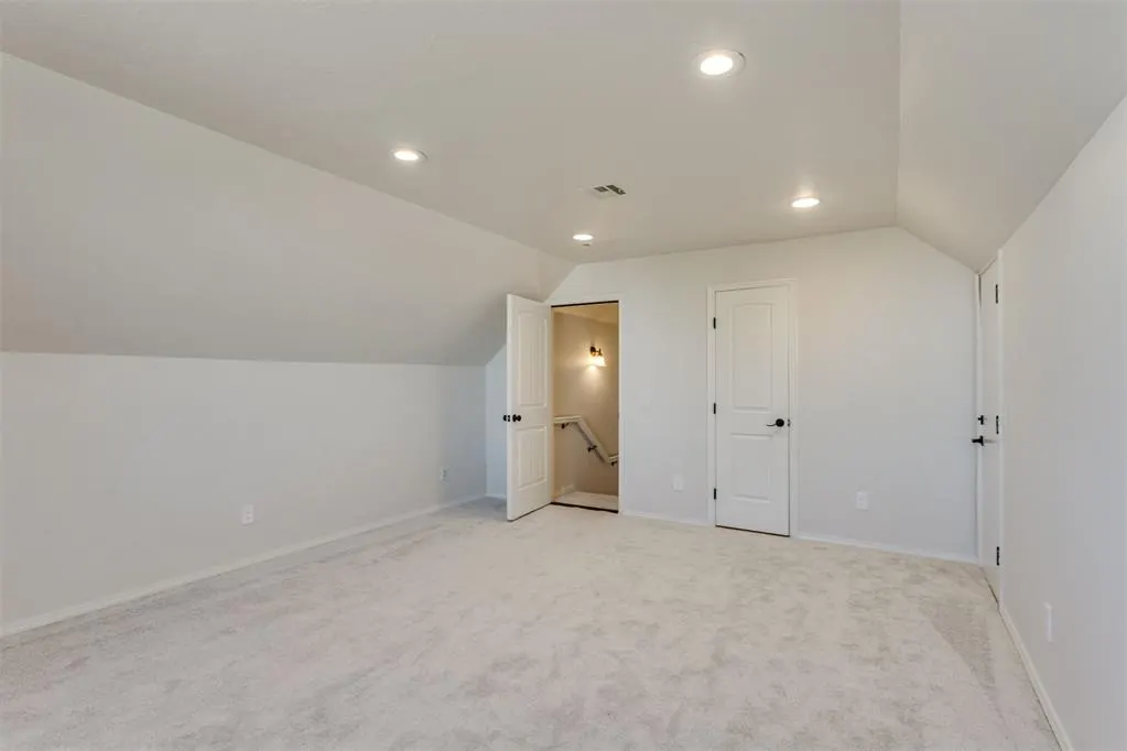Photo 30 — 10812 NW 34th Street, Yukon, OK 73099