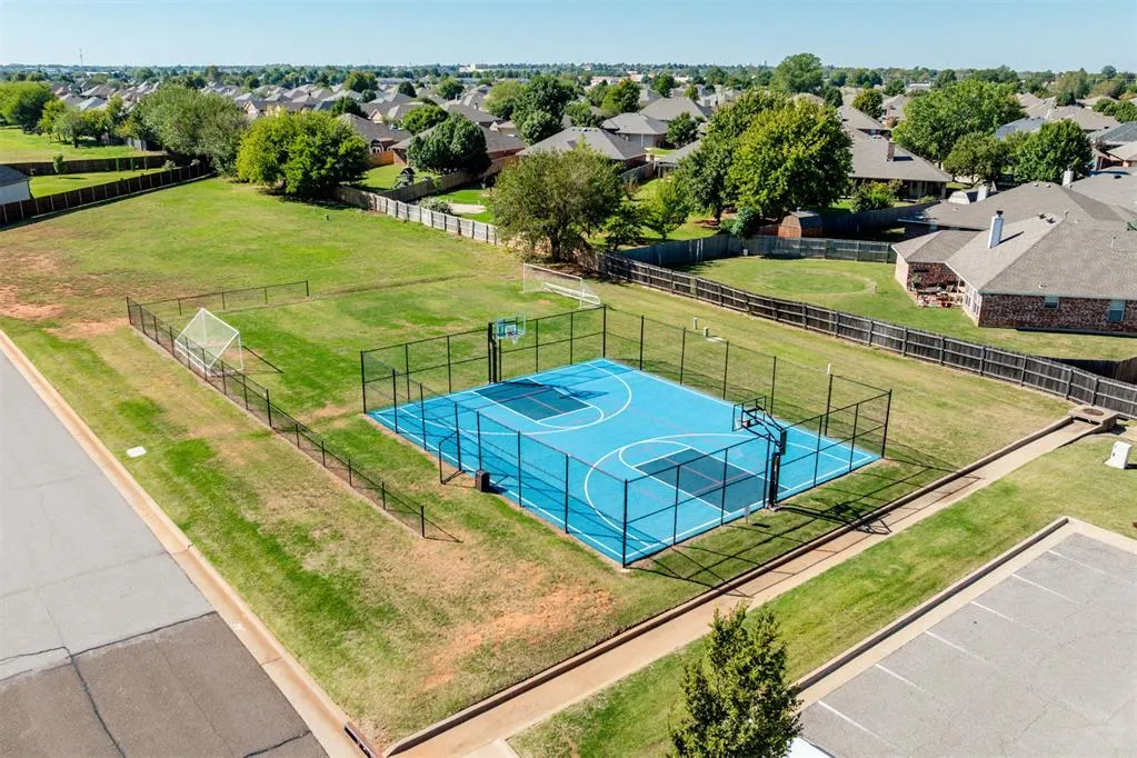 Photo 50 — 10812 NW 34th Street, Yukon, OK 73099