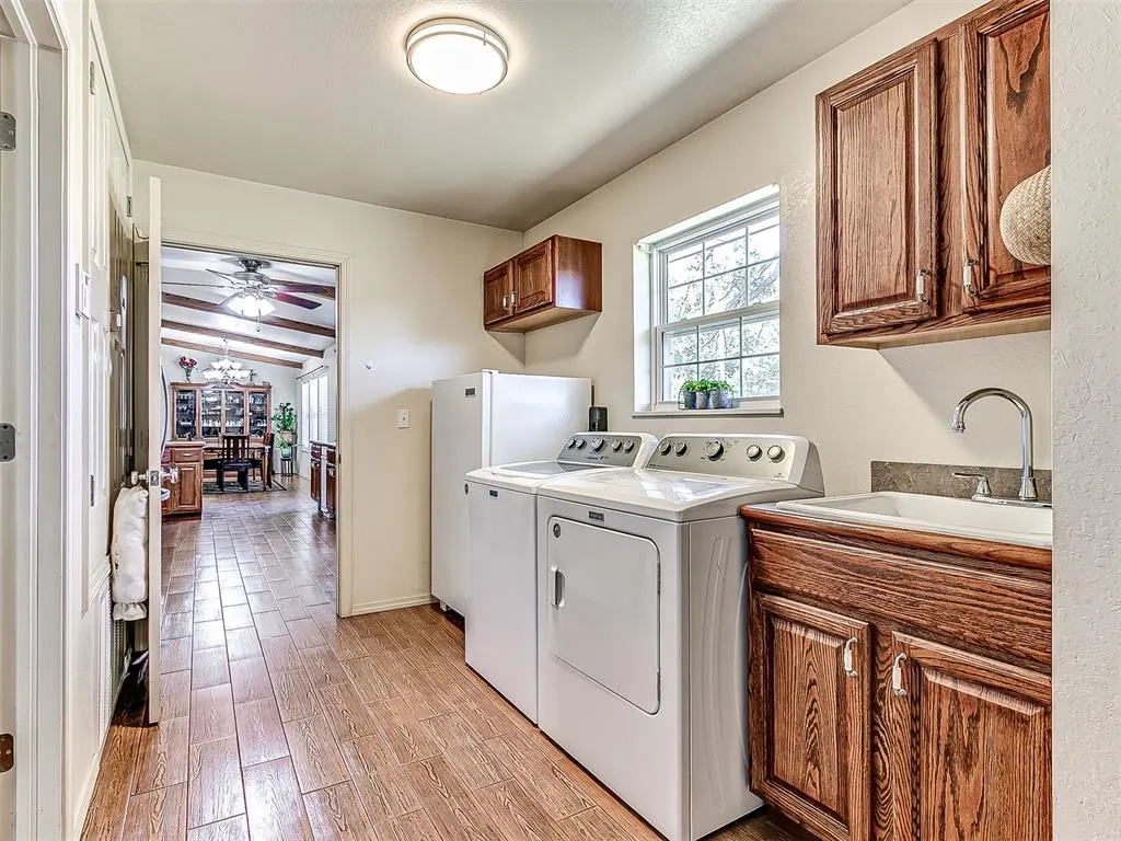 Photo 23 — 318 S Cimarron Street, Crescent, OK 73028