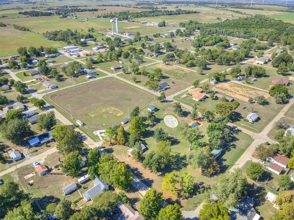 Photo 35 — 318 S Cimarron Street, Crescent, OK 73028