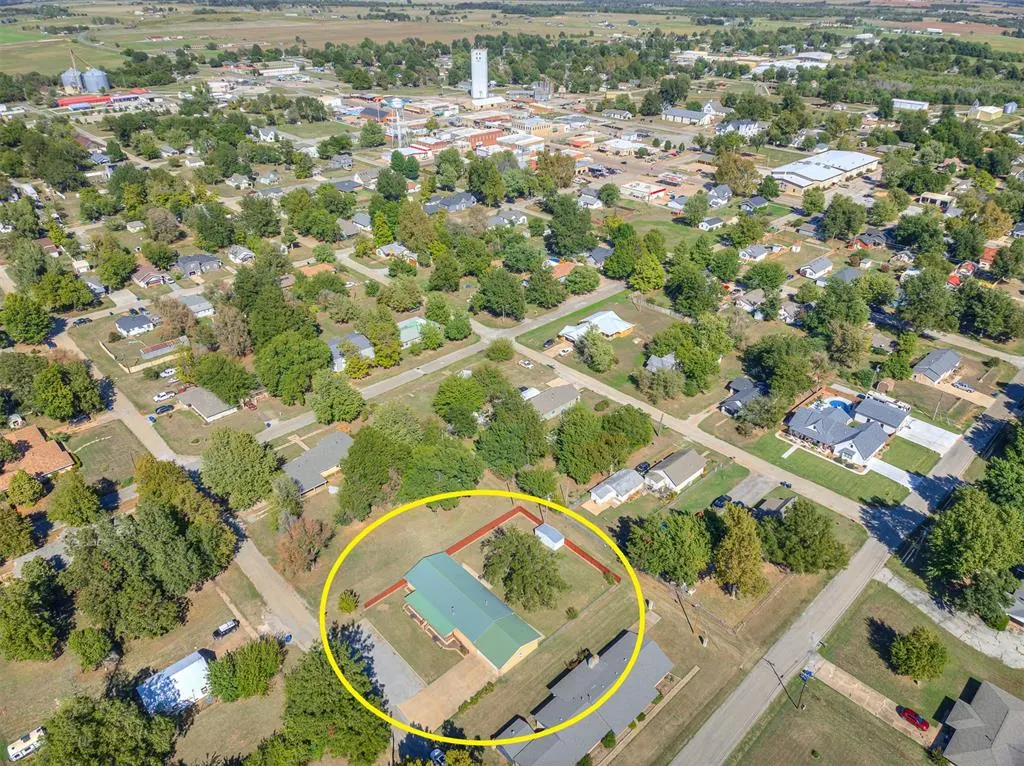Photo 36 — 318 S Cimarron Street, Crescent, OK 73028