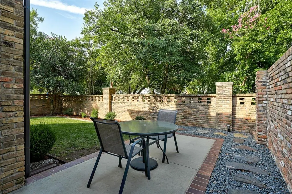 Photo 27 — 16 Windbrook, Norman, OK 73072