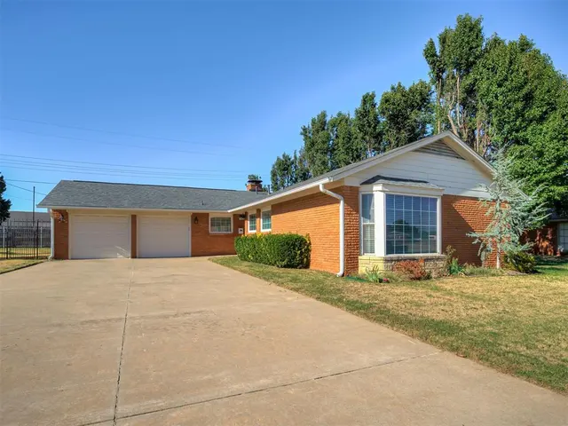 Photo 3 — 3620 NW 62nd Street, Oklahoma City, OK 73112